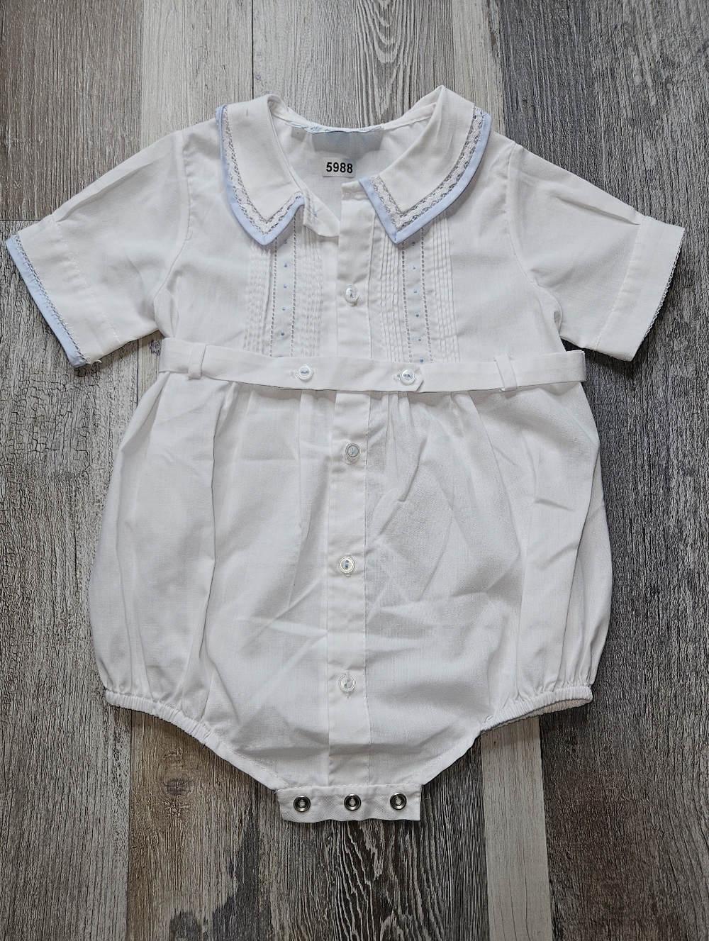 Feltman Bros 9 Months White Blue Vintage Belted Creeper Bubble